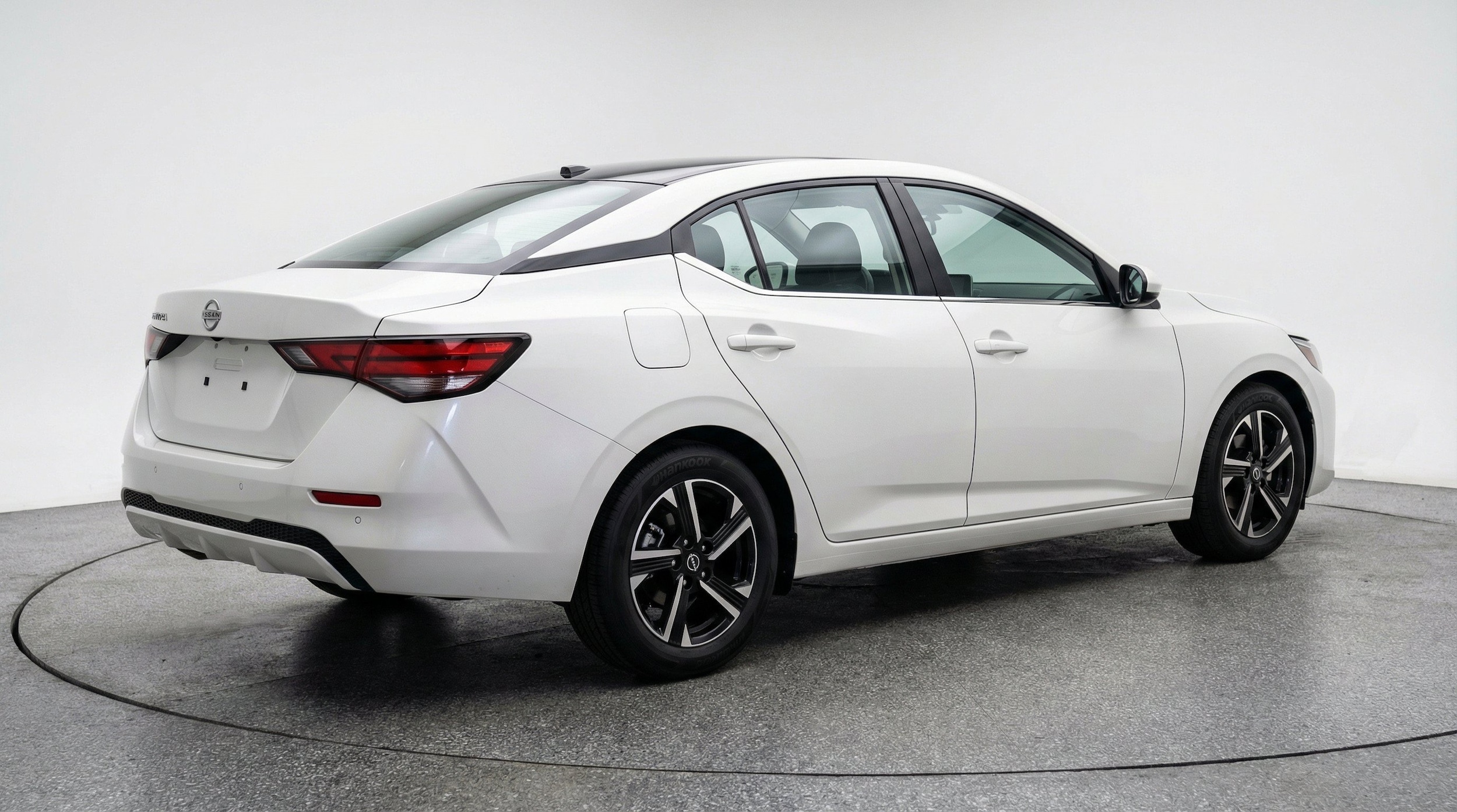 Thumbnail: 2025 Nissan Sentra - 9
