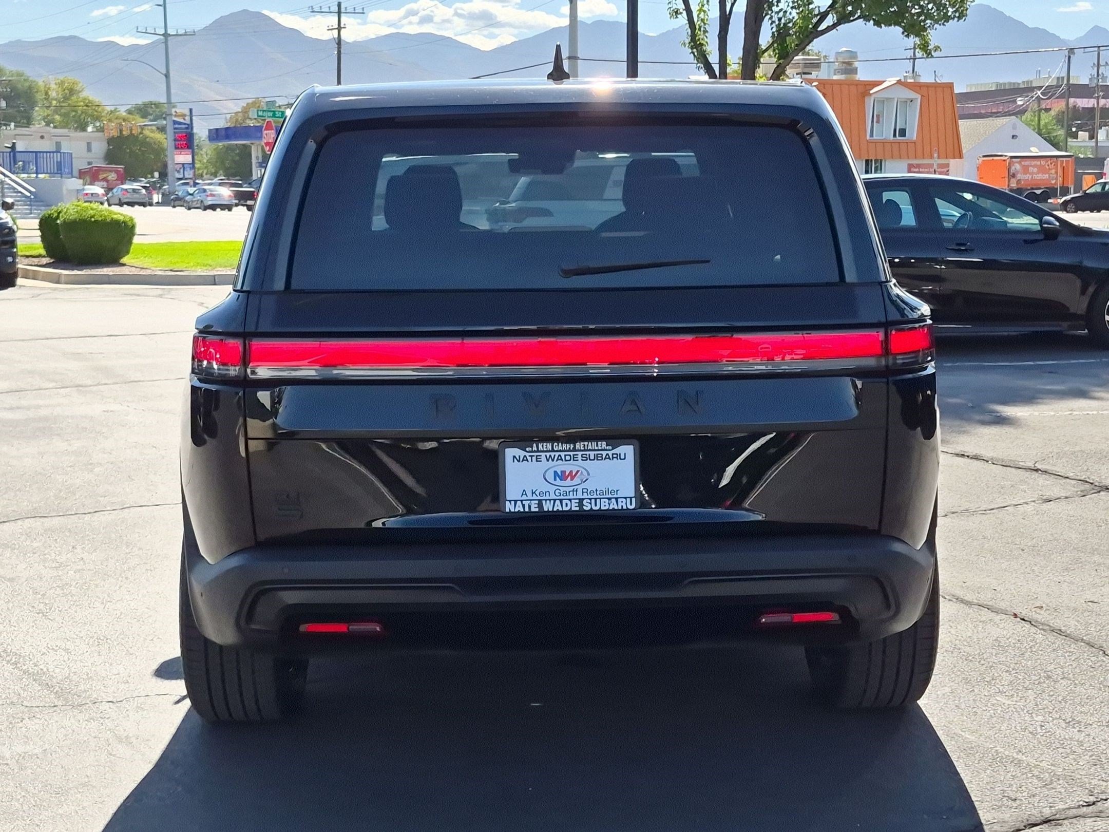Used 2024 Rivian R1S Adventure SUV