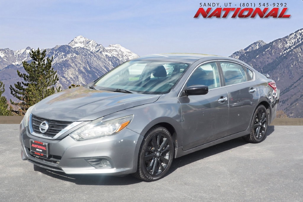 2017 Nissan Altima SR