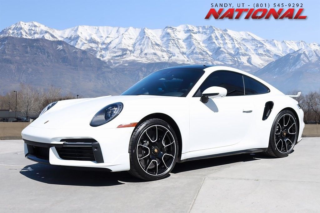 2025 Porsche 911