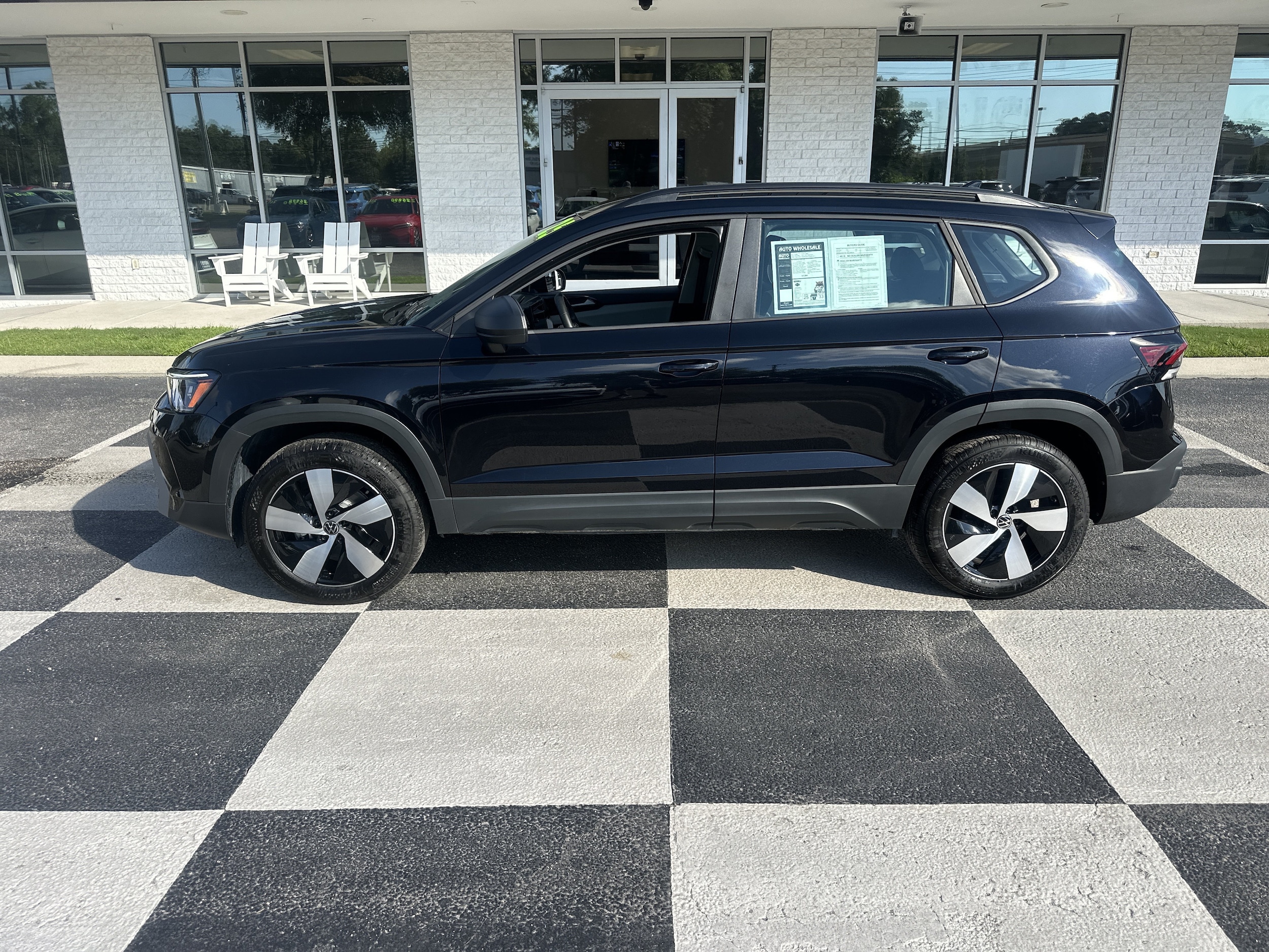 2025 Volkswagen Taos