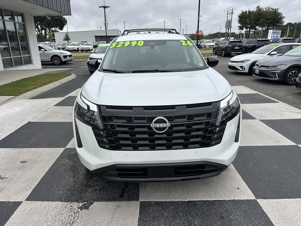 Used 2026 Nissan Pathfinder SV SUV