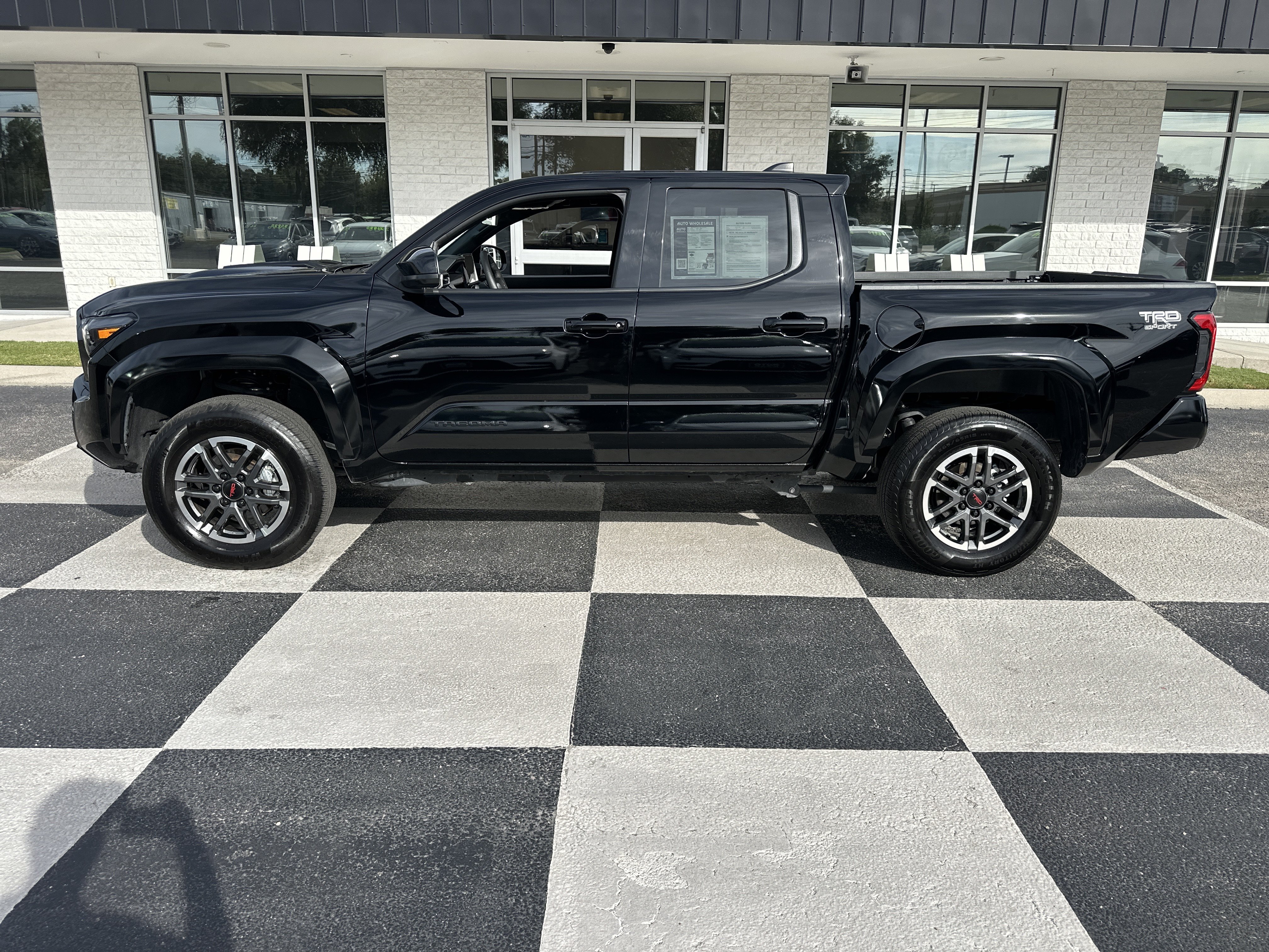 Used 2025 Toyota Tacoma 2WD TRD Sport TRD Sport Double Cab 5 Bed AT