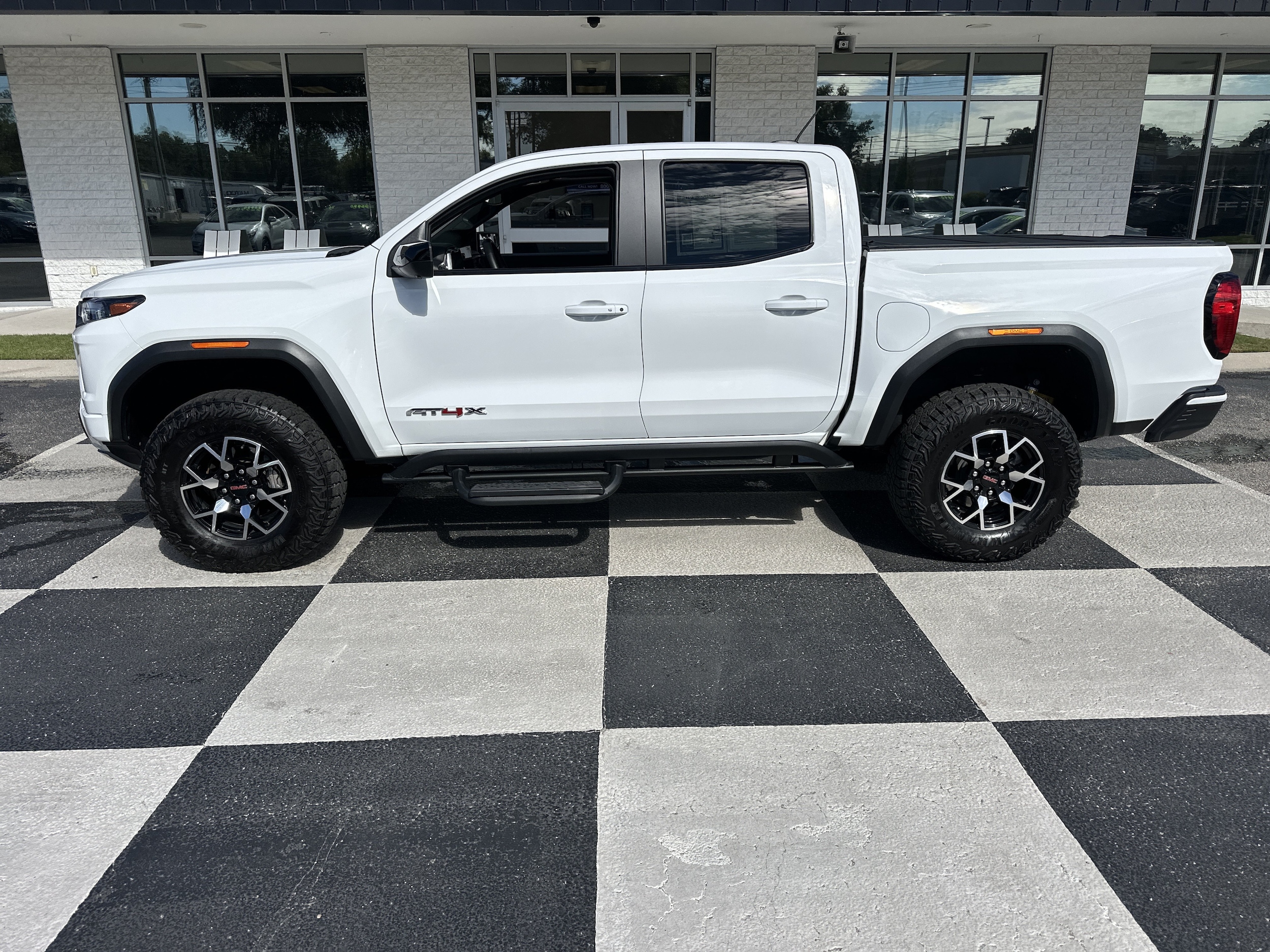 2024 GMC Canyon AT4X