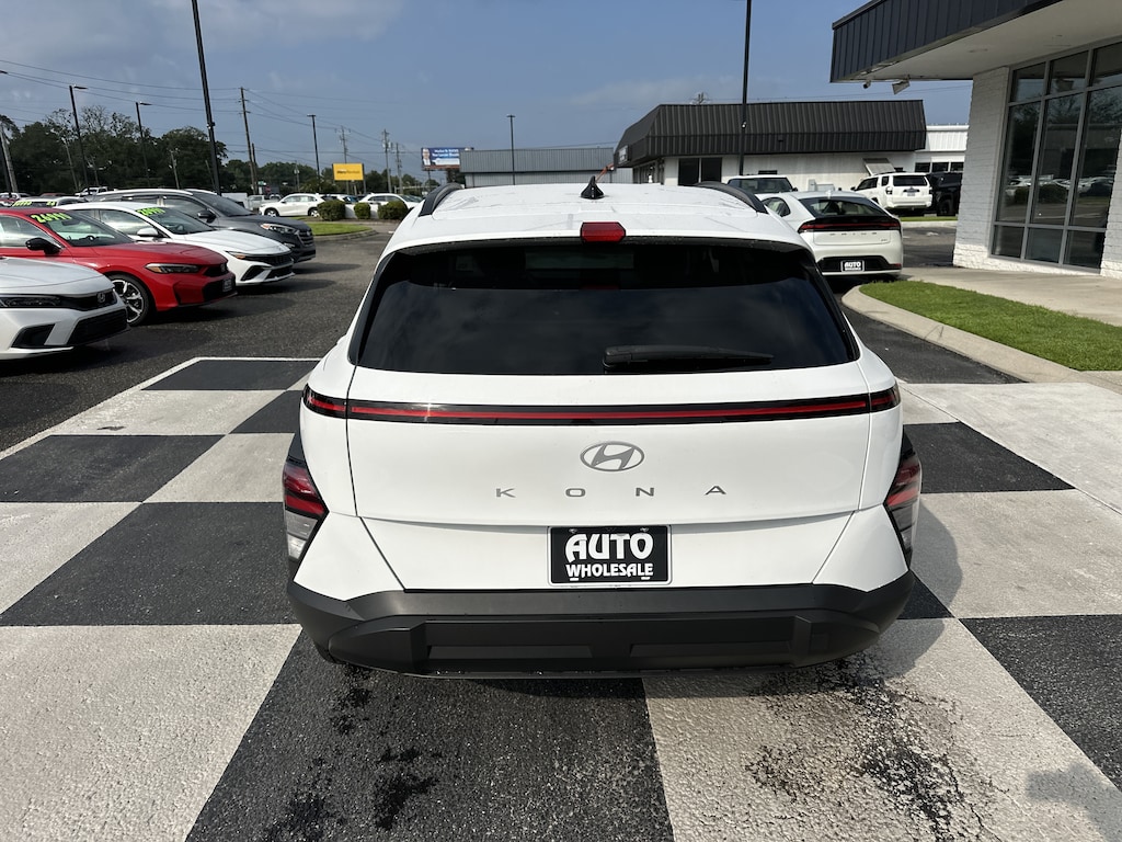 Used 2024 Hyundai Kona SEL SUV