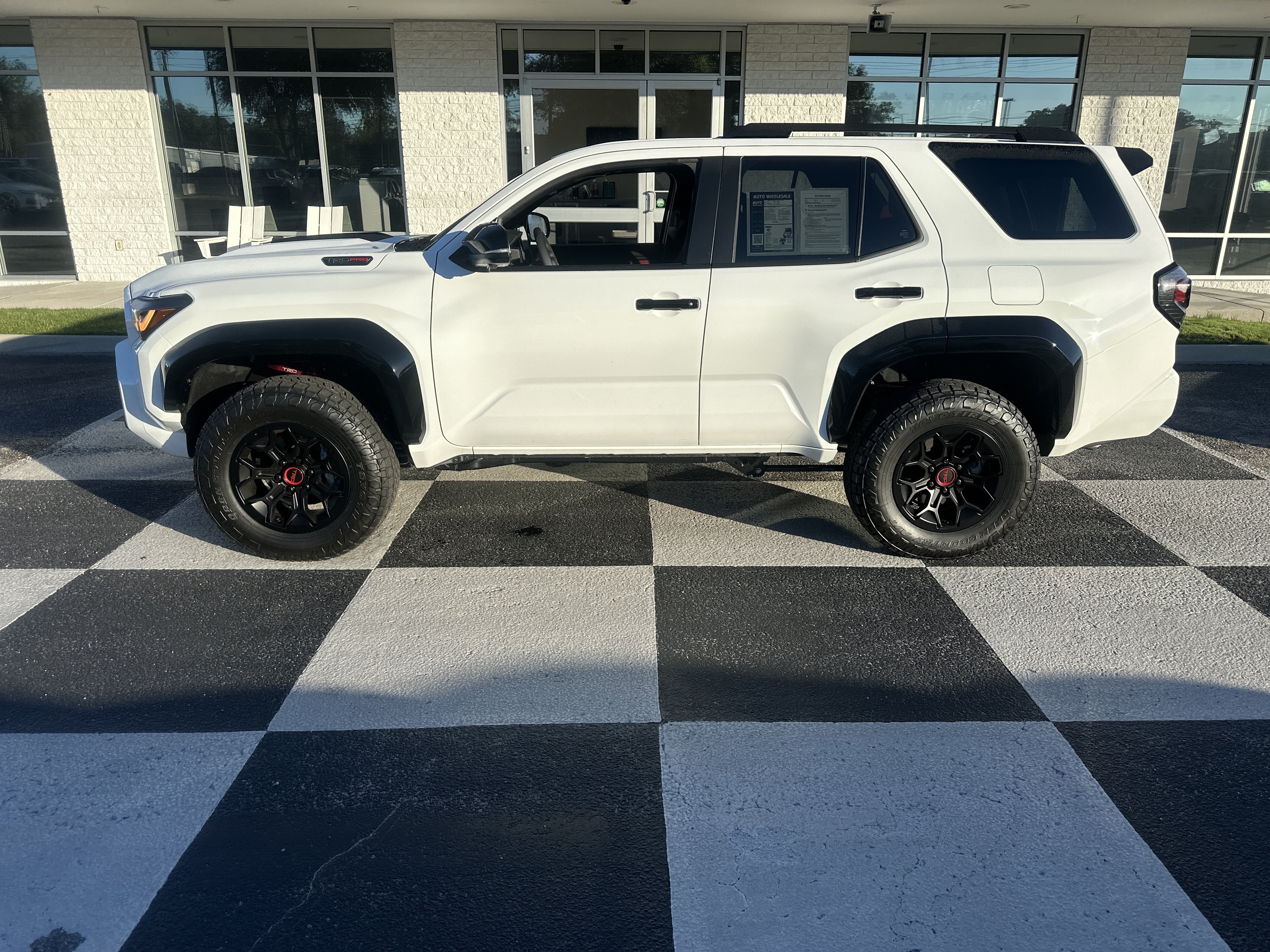  Toyota 4Runner i-FORCE MAX