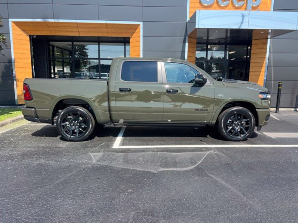 New 2027 Ram 1500 Laramie 4X4 Crew Cab