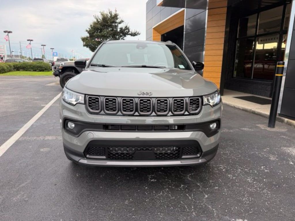 New 2026 Jeep Compass Latitude Altitude 4X4 SUV