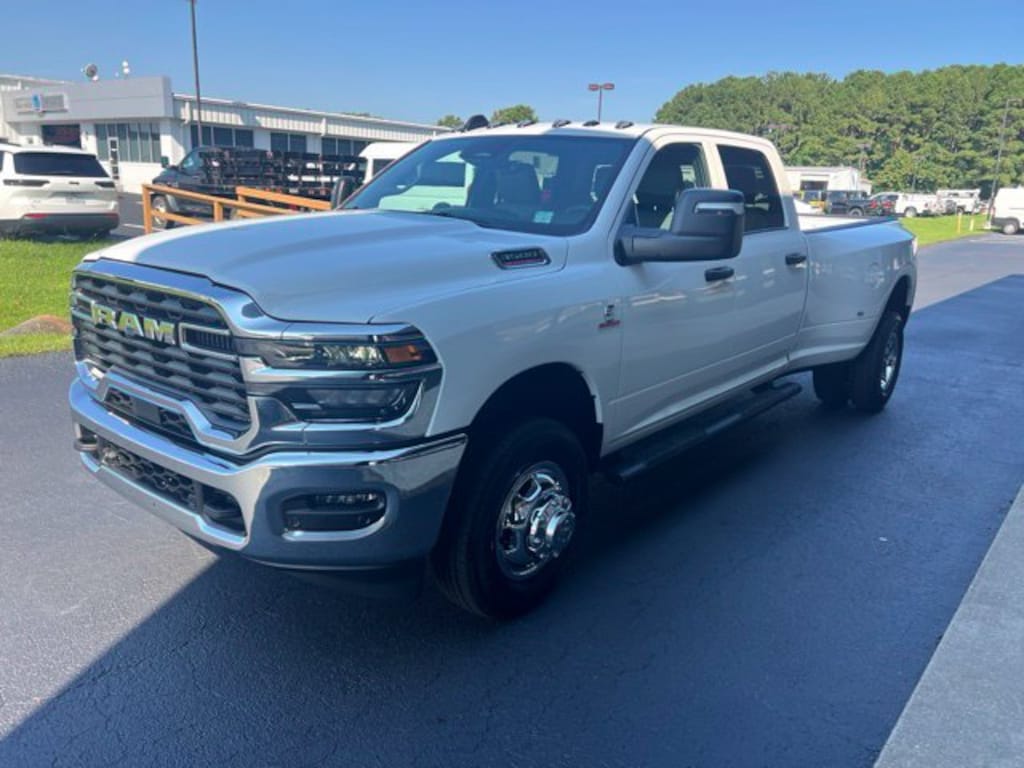 New 2026 Ram 3500 Tradesman 4X4 Crew Cab