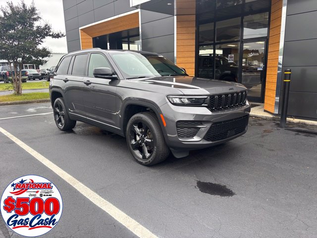 Used 2024 Jeep Grand Cherokee Altitude X SUV