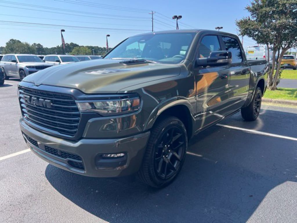 New 2027 Ram 1500 Laramie 4X4 Crew Cab