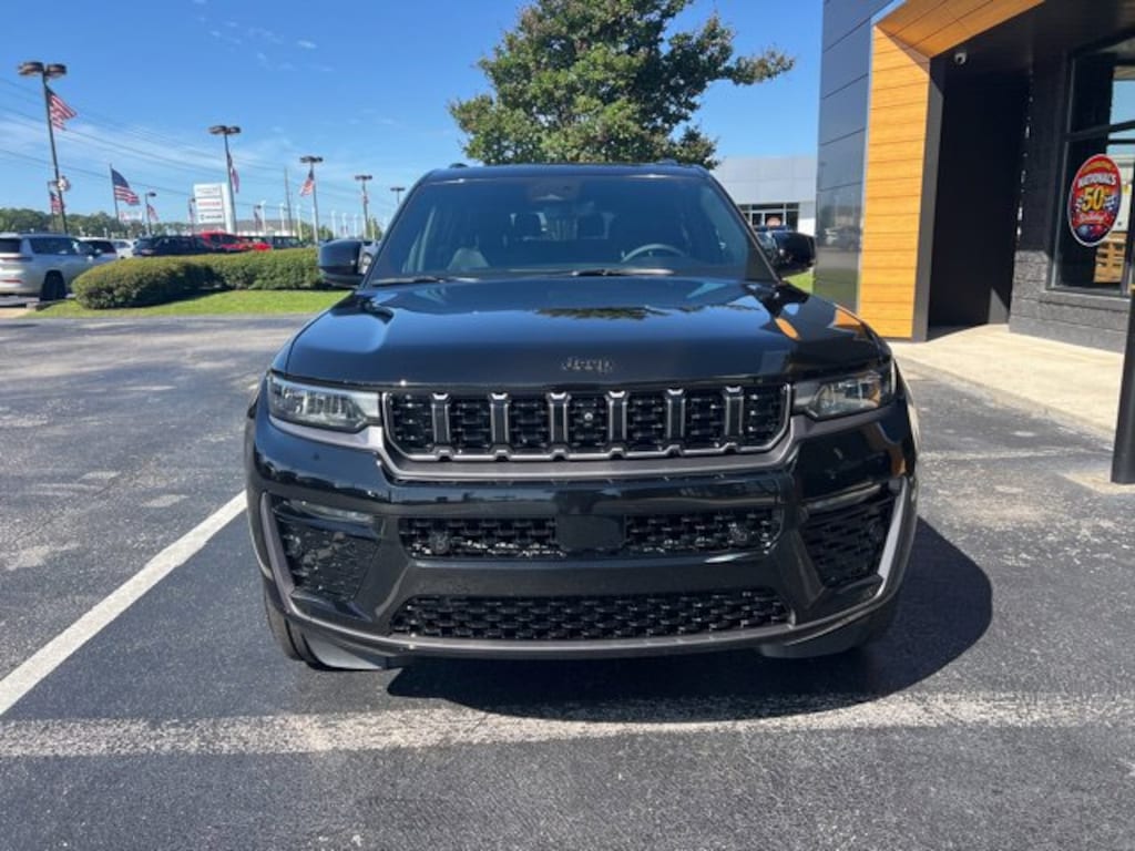 New 2026 Jeep Grand Cherokee L Limited Reserve 4X4 SUV