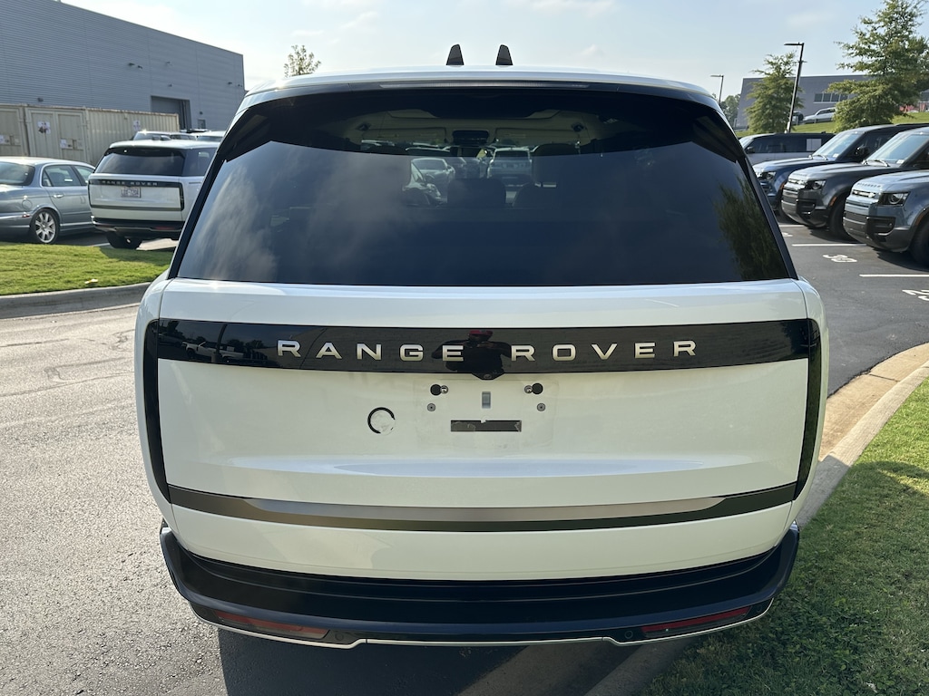 Certified 2025 Land Rover Range Rover SE SUV