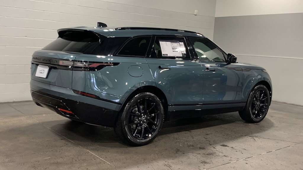 Used 2026 Land Rover Range Rover Velar Dynamic SE SUV