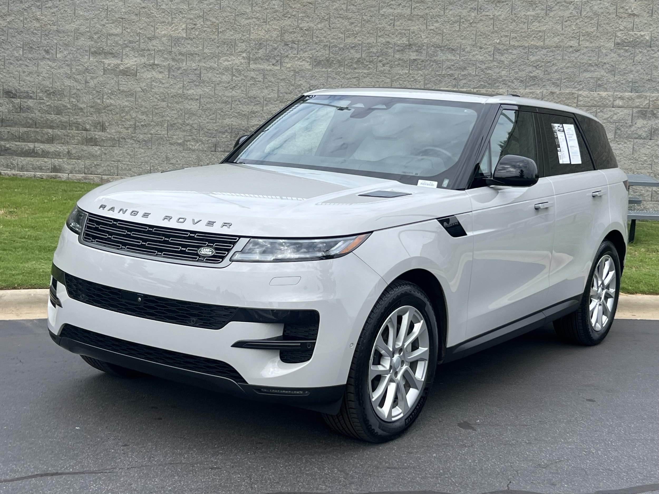 2024 Land Rover Range Rover Sport