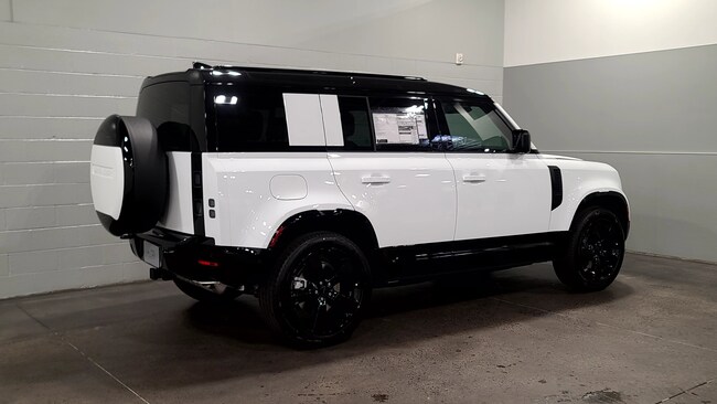 2026 Land Rover Defender X-Dynamic SE SUV