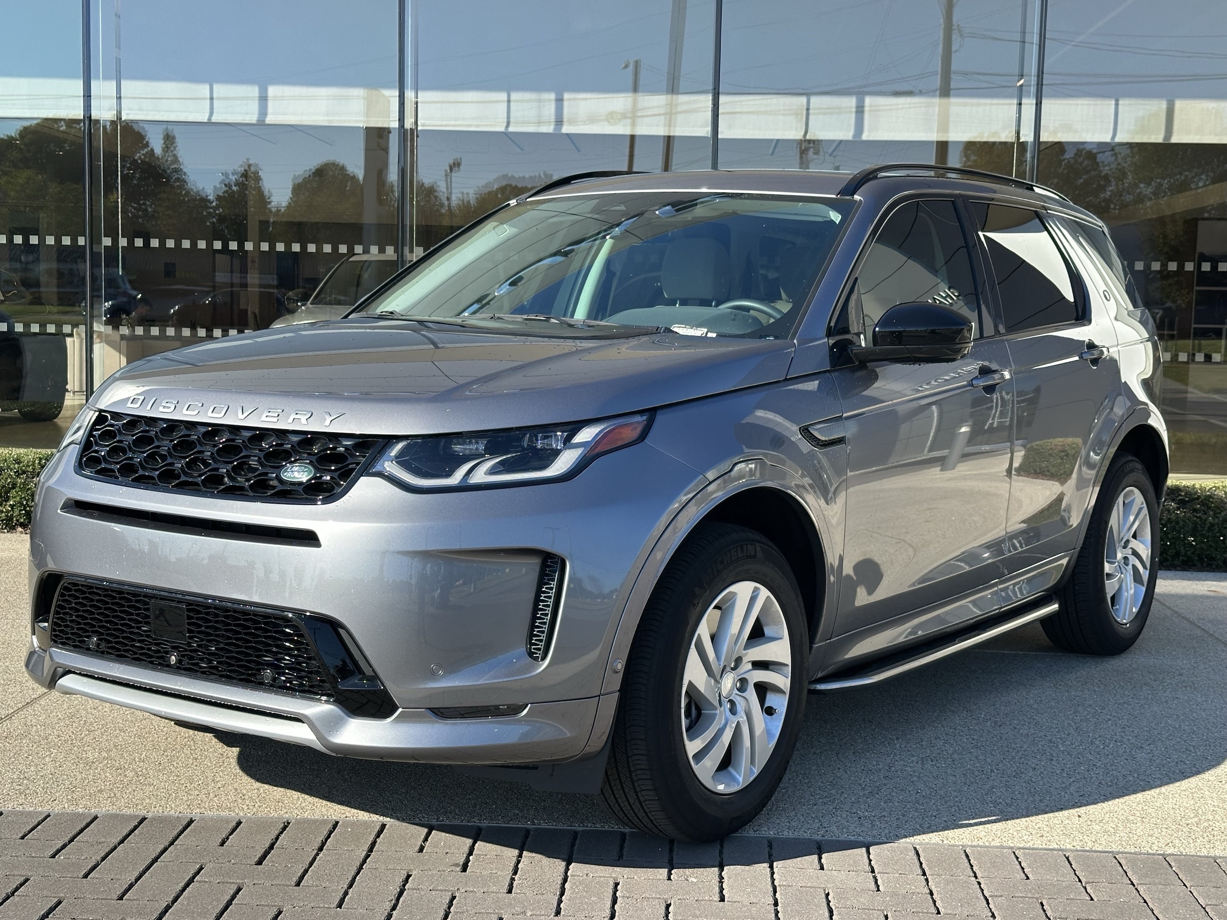 2025 Land Rover Discovery Sport