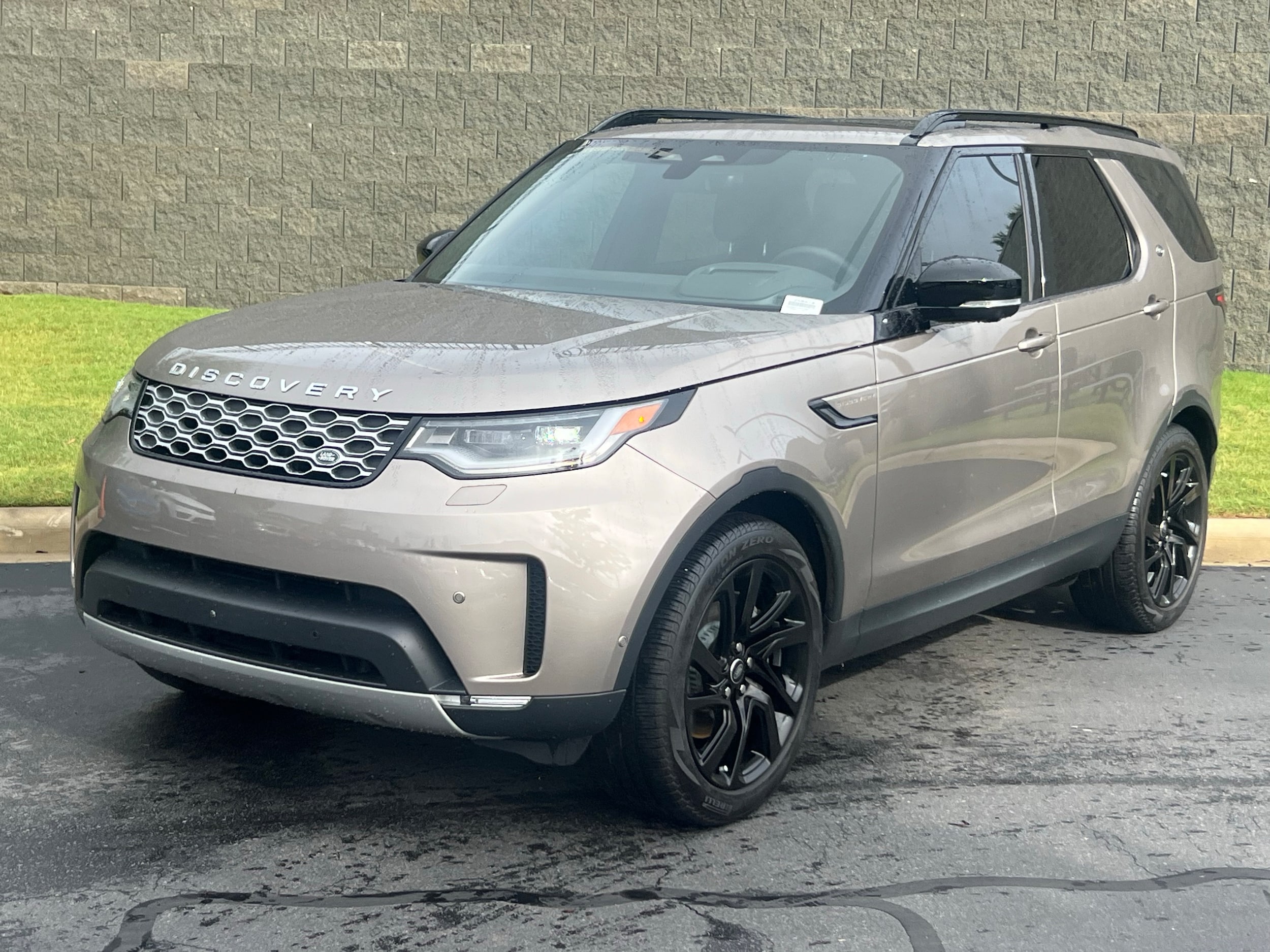 2025 Land Rover Discovery