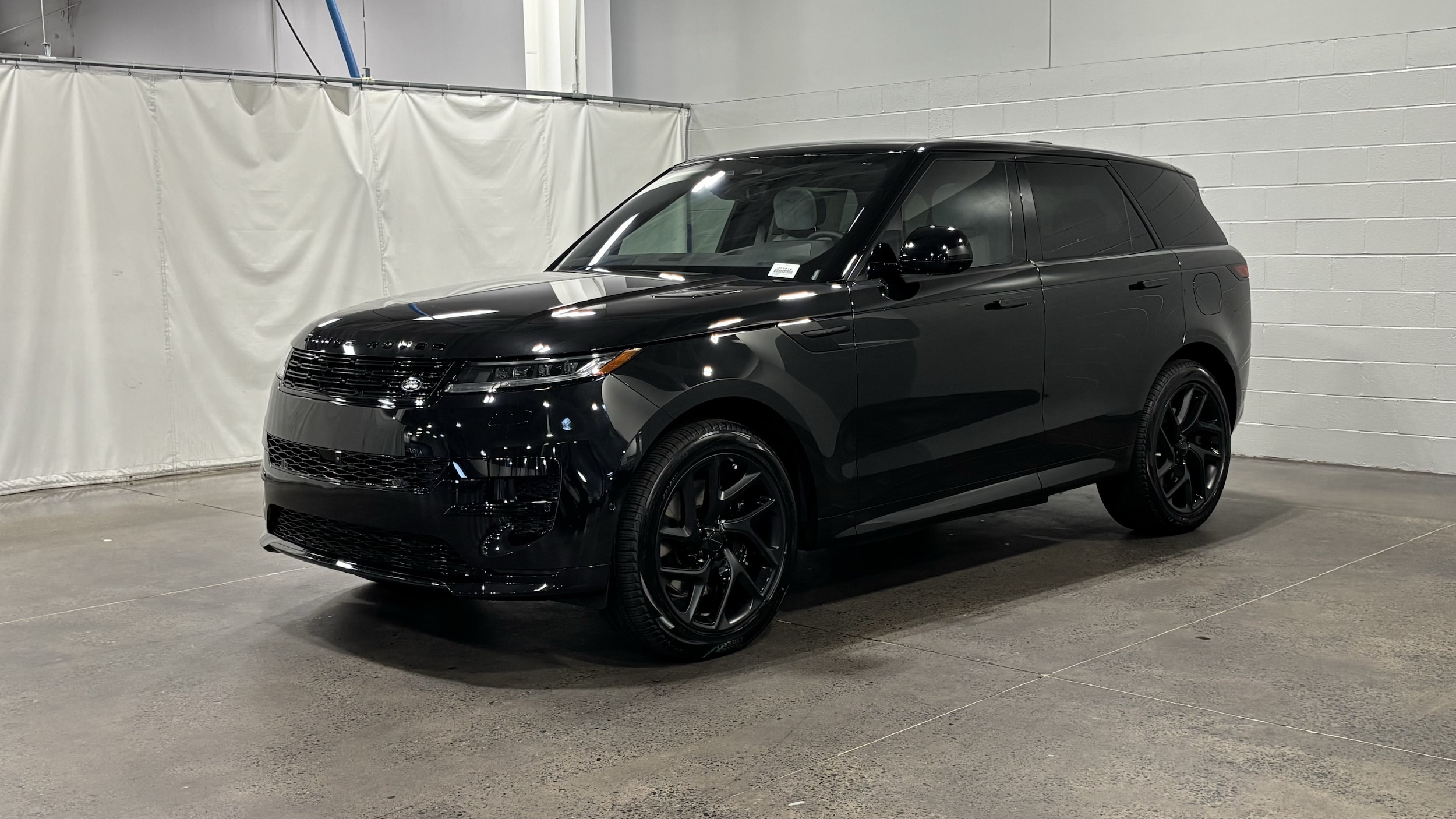 2027 Land Rover Range Rover Sport