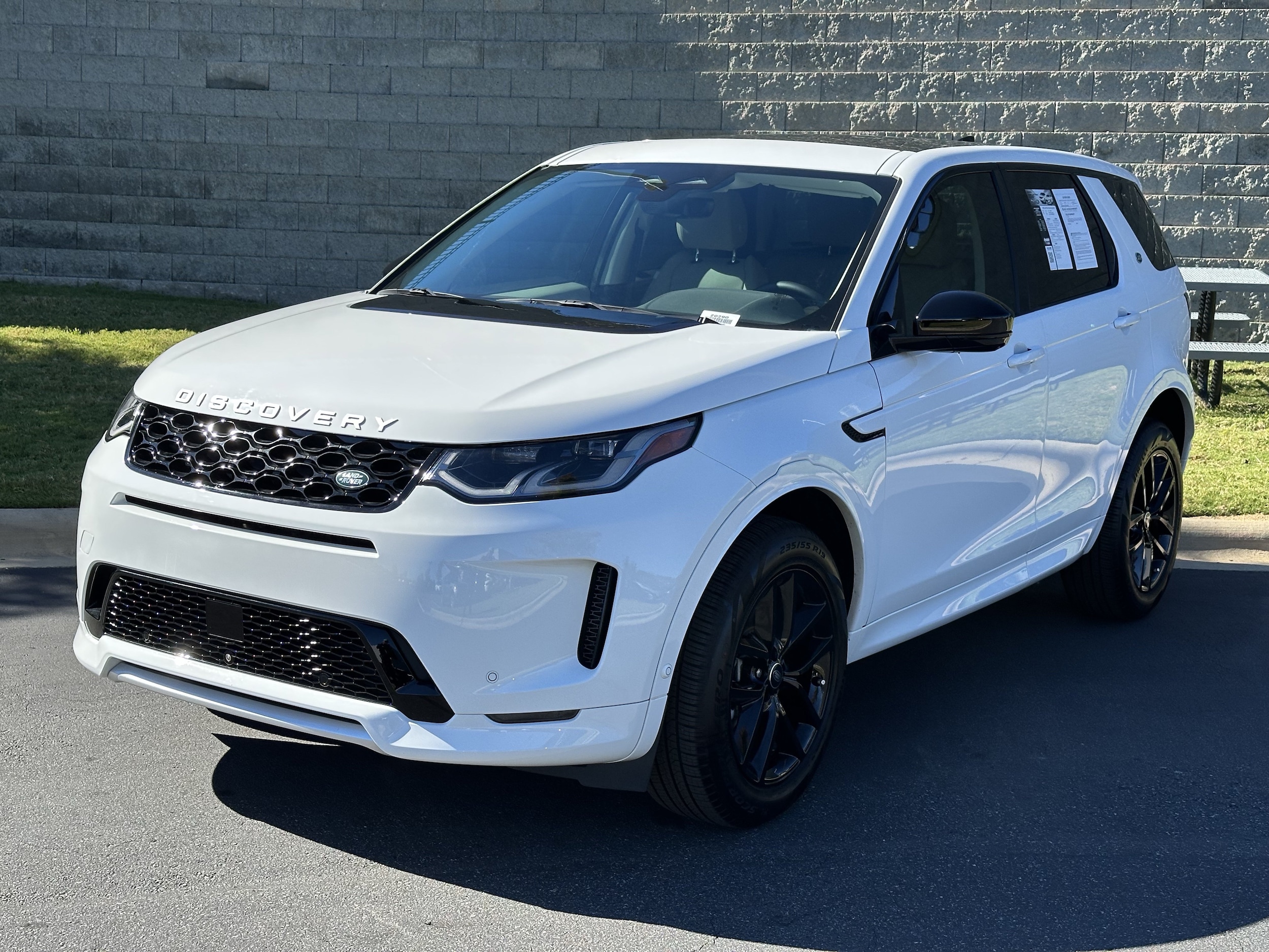 2025 Land Rover Discovery Sport