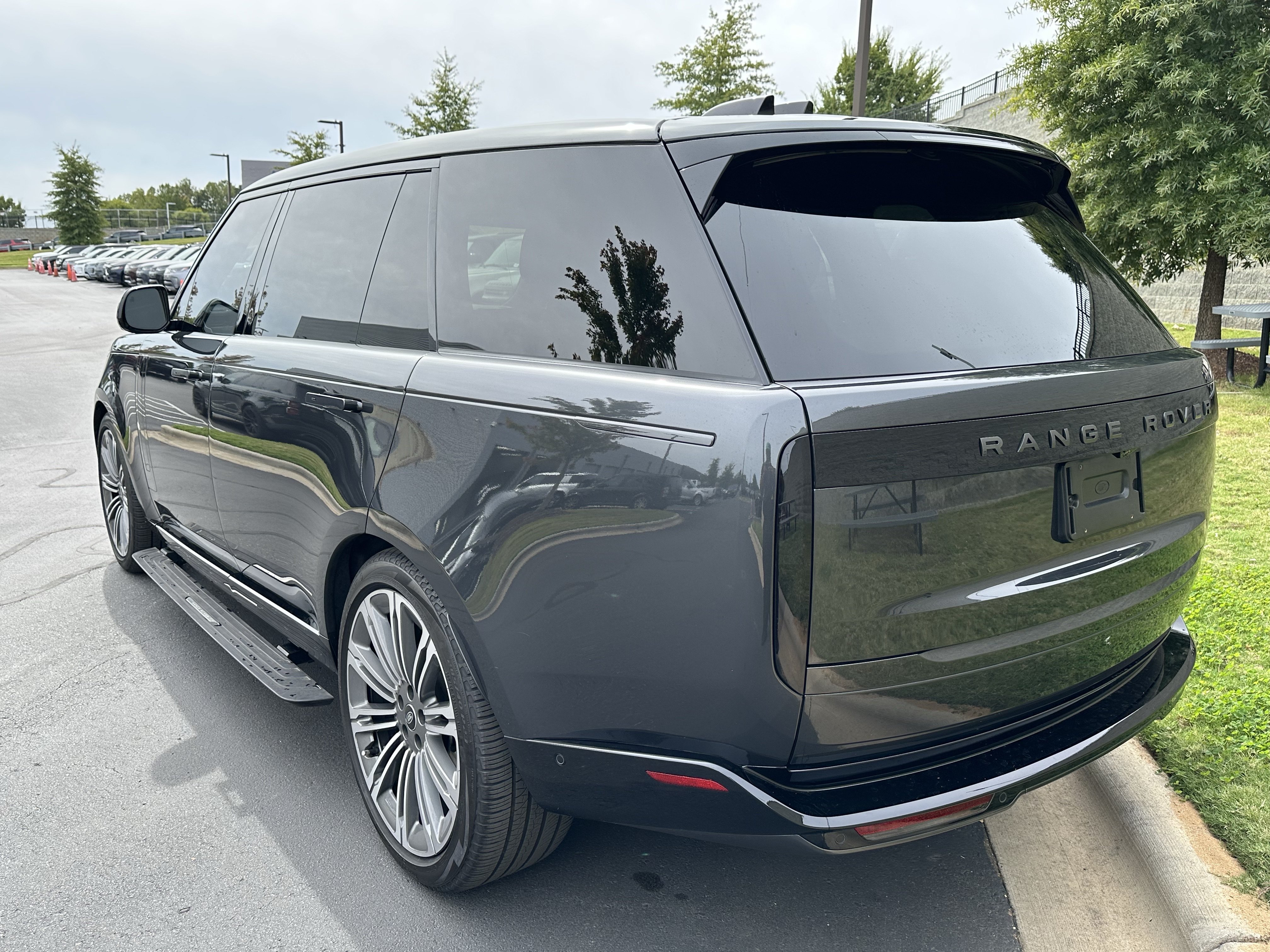 Used 2024 Land Rover Range Rover SE SUV