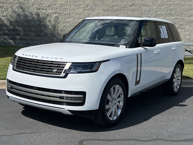 2025 Land Rover Range Rover SE SUV