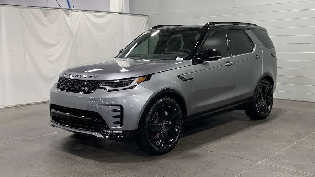Used 2025 Land Rover Discovery Dynamic SE SUV