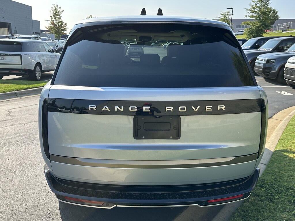Certified 2025 Land Rover Range Rover SE SUV