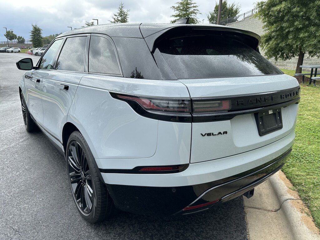 Used 2024 Land Rover Range Rover Velar Dynamic SE SUV