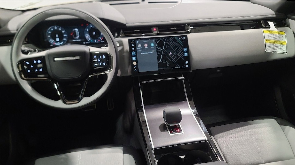 Used 2026 Land Rover Range Rover Velar Dynamic SE SUV