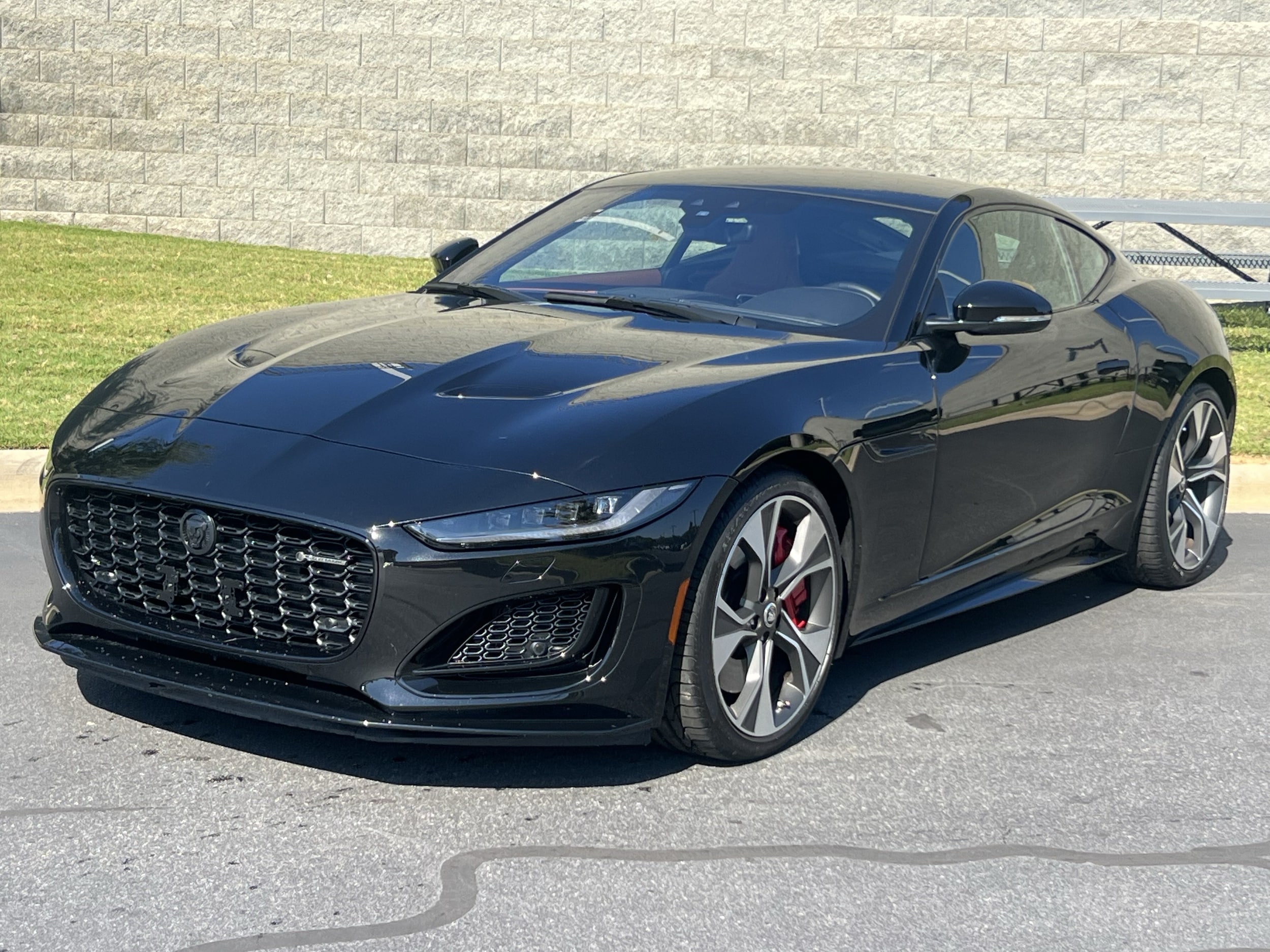 2024 Jaguar F-TYPE R-Dynamic