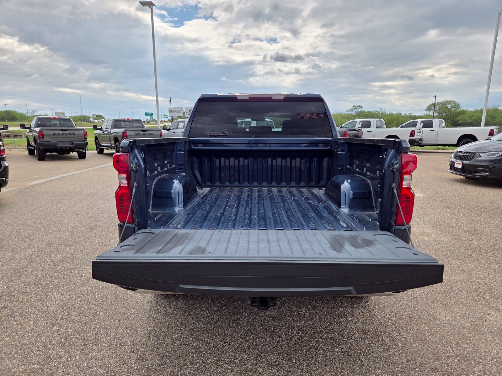Used 2023 Chevrolet Silverado 1500 LT Truck