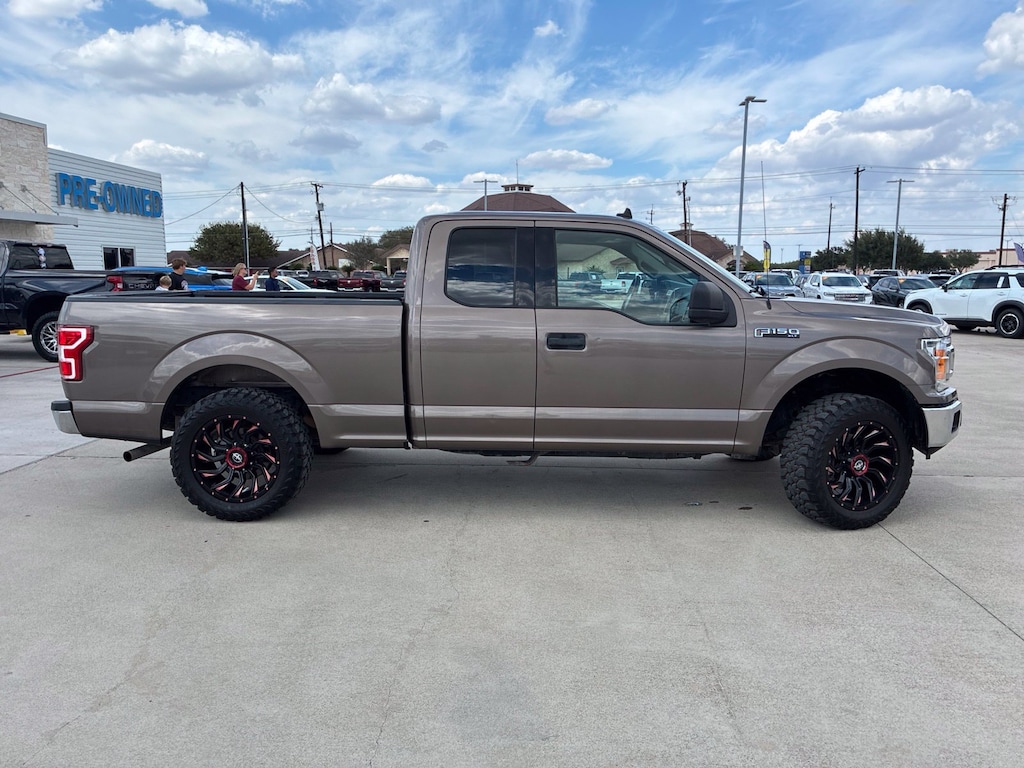 Used 2019 Ford F-150 XLT Truck