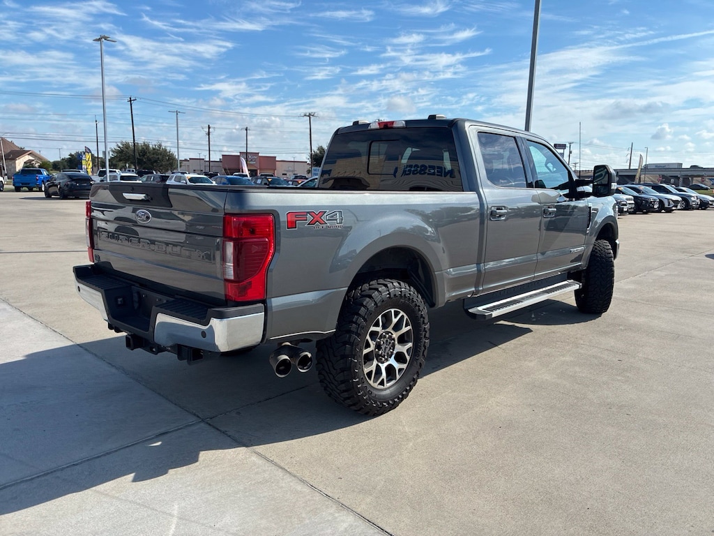 Used 2022 Ford F-250SD Lariat Truck