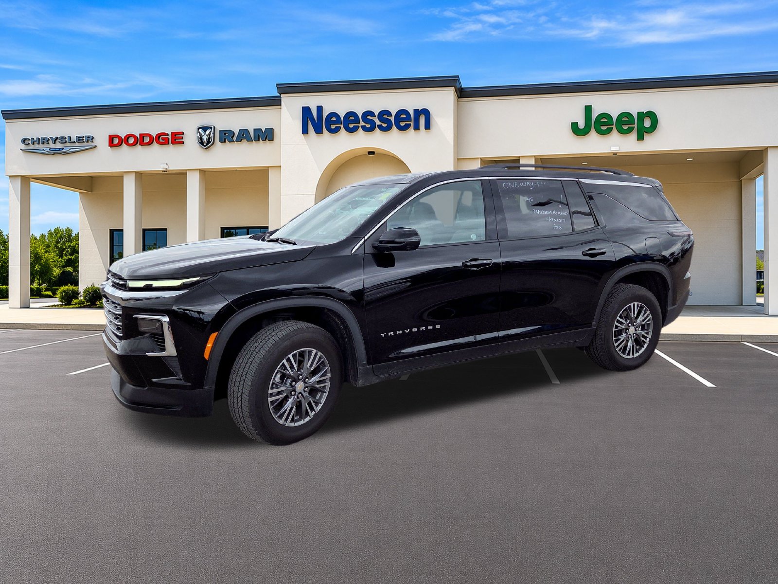 Used 2026 Chevrolet Traverse LT SUV