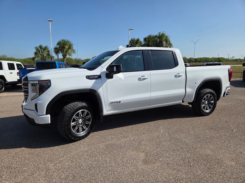 Used 2025 GMC Sierra 1500 AT4 Truck