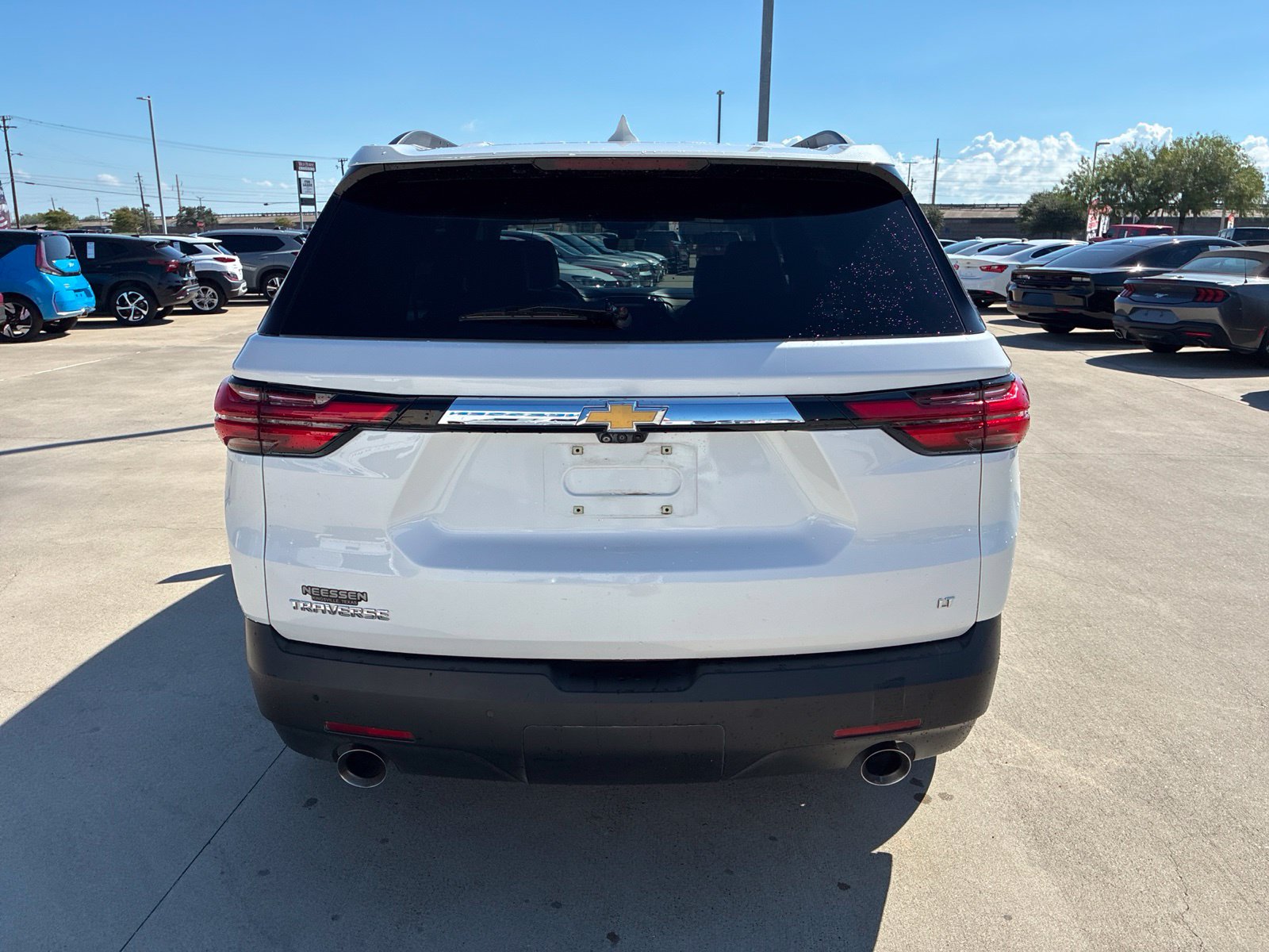 Used 2022 Chevrolet Traverse LT Leather SUV