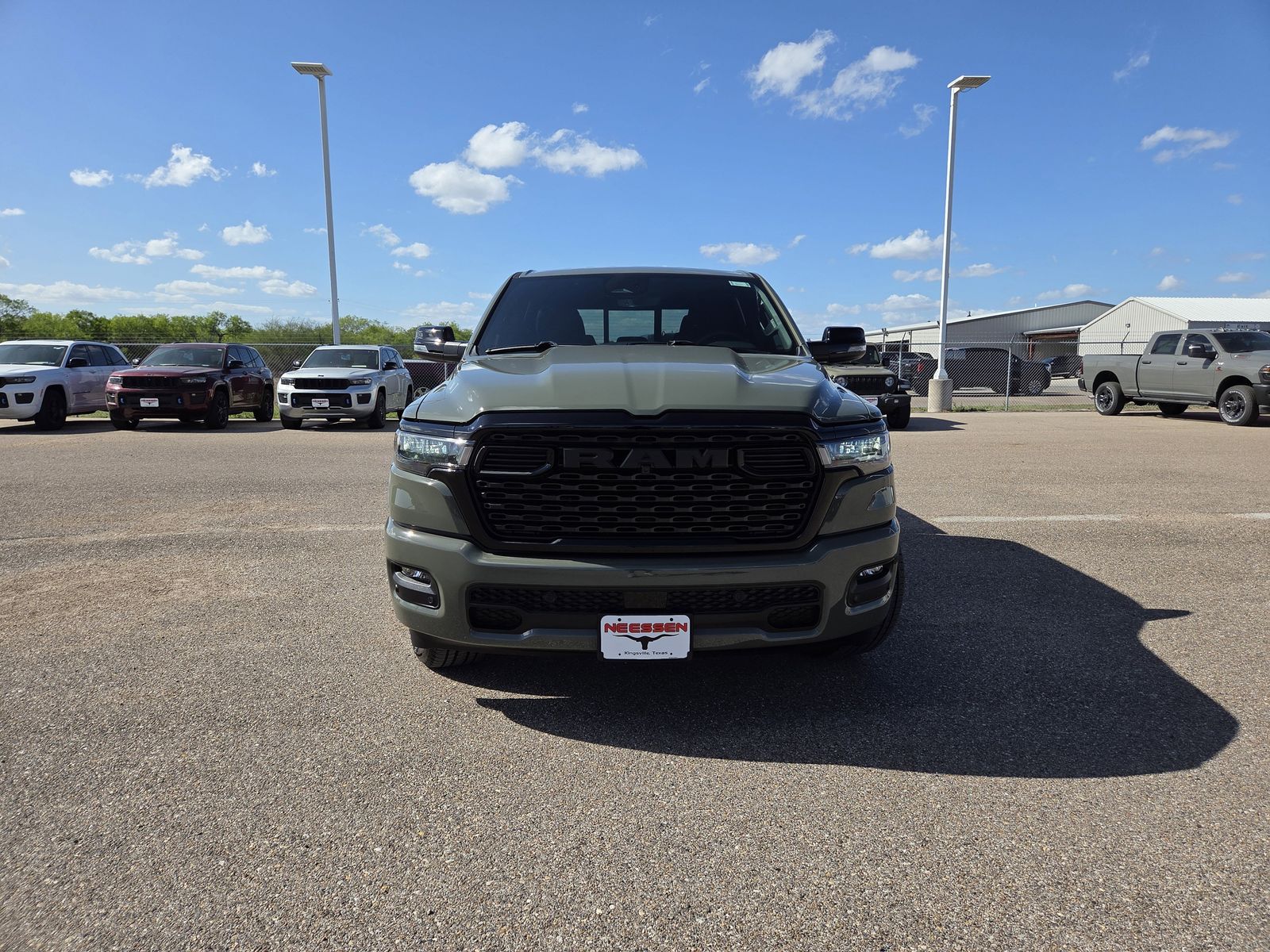 New 2026 Ram 1500 LONE STAR CREW CAB 4X4 5'7 BOX Pickup