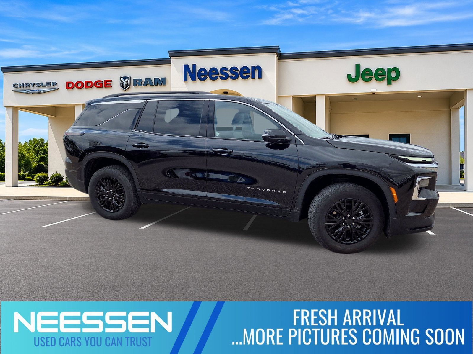 Used 2026 Chevrolet Traverse LT SUV