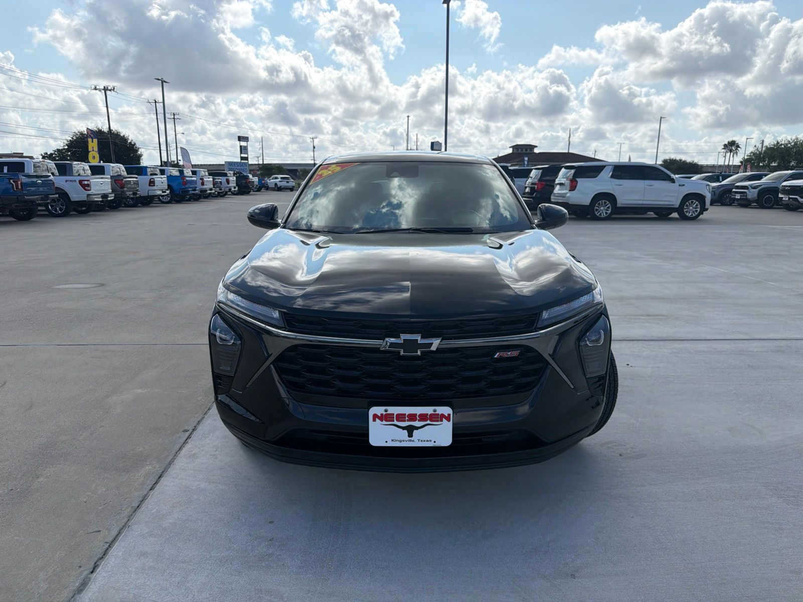 Used 2025 Chevrolet Trax 1RS SUV