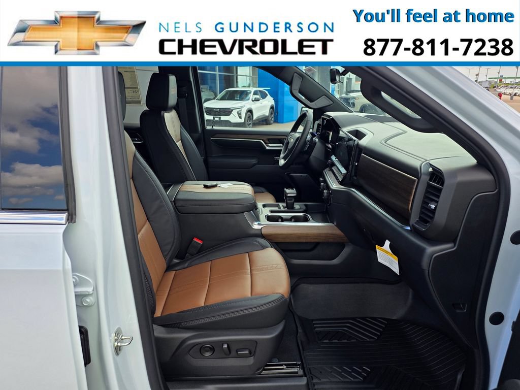 2026 Chevrolet Silverado 1500 High Country - Photo 14