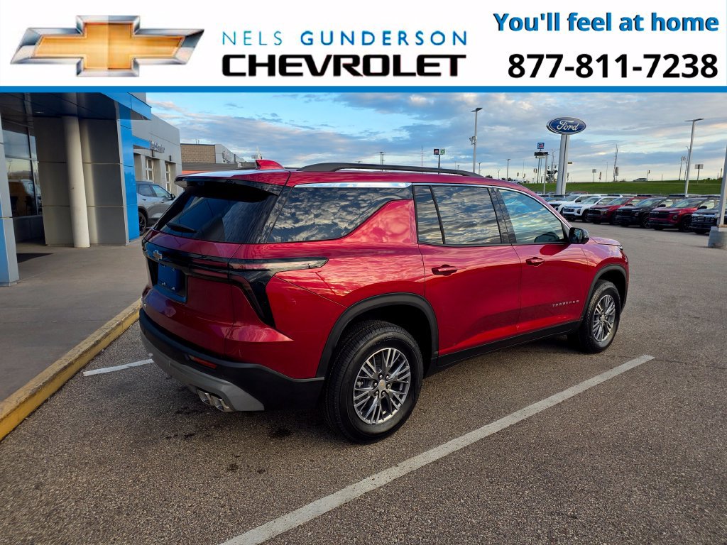 2027 Chevrolet Traverse LT - Photo 6