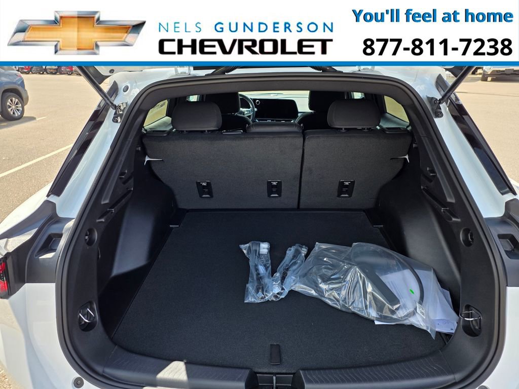 2026 Chevrolet Equinox EV 1LT - Photo 11