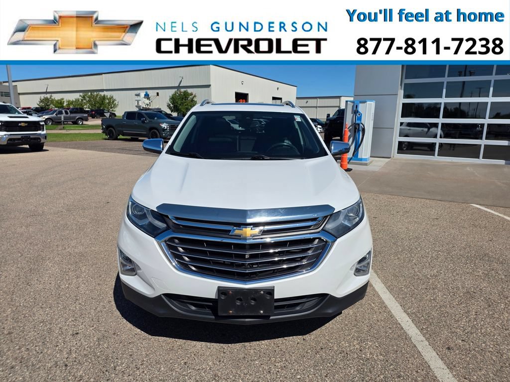 Used 2018 Chevrolet Equinox Premier with VIN 2GNAXVEV7J6106091 for sale in Osseo, WI