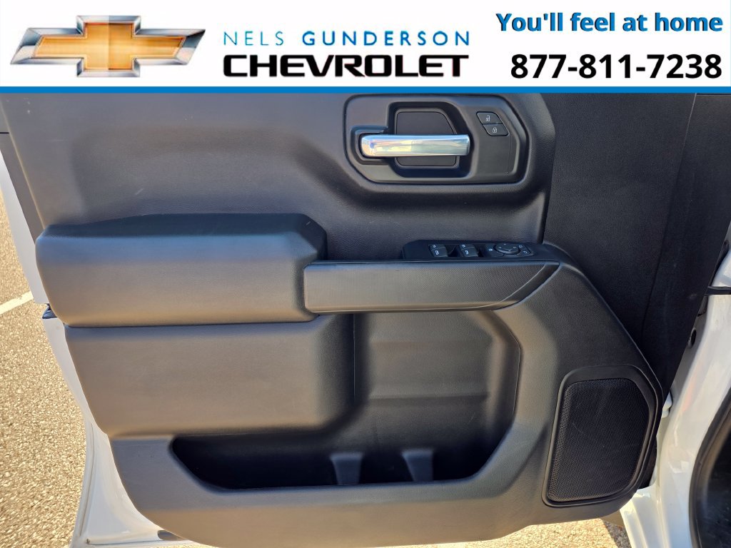 2022 Chevrolet Silverado 1500 Custom - Photo 17