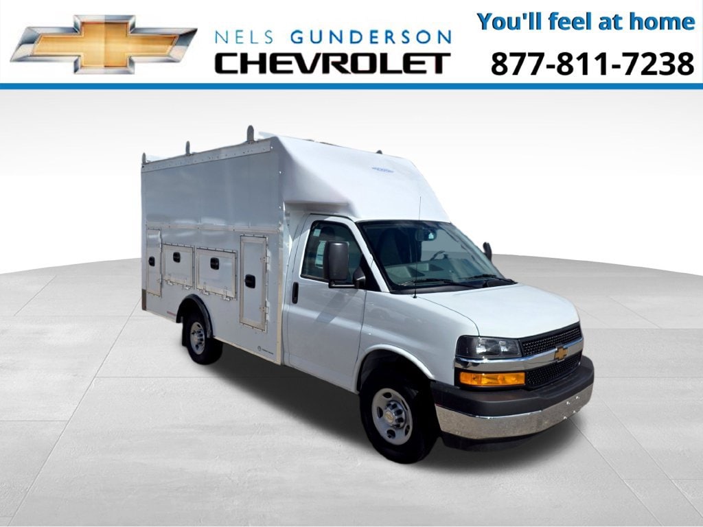 New 2026 Chevrolet Express Cutaway 3500 1WT Cutaway Van