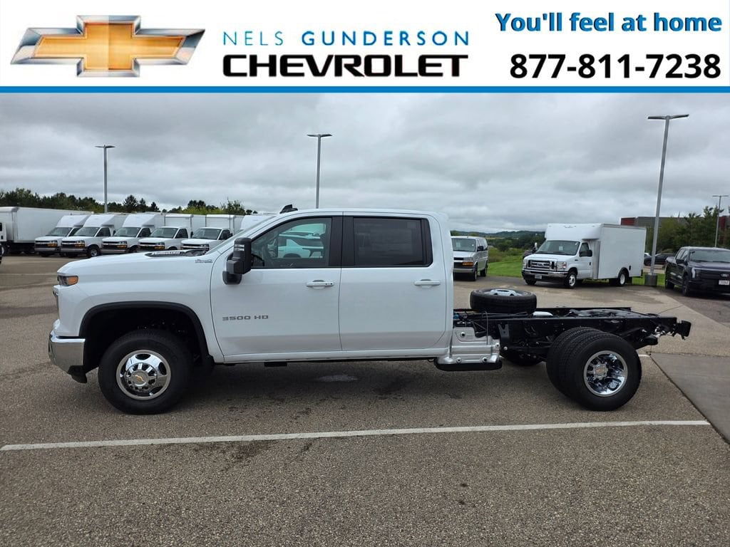New 2026 Chevrolet Silverado 3500 HD Chassis Cab LT Truck