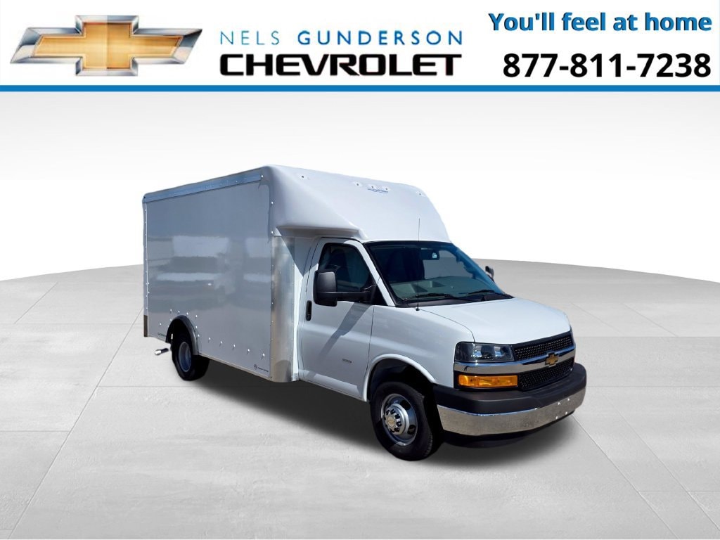 New 2026 Chevrolet Express Cutaway 3500 1WT Cutaway Van