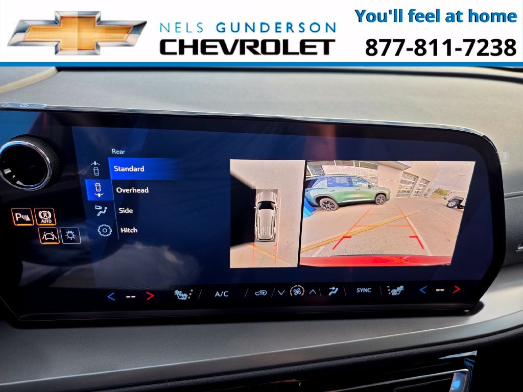 2027 Chevrolet Traverse LT - Photo 23