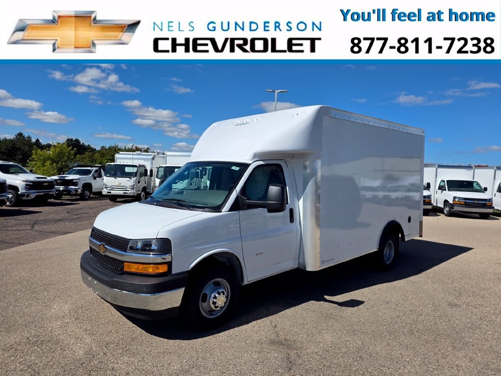 New 2026 Chevrolet Express Cutaway 3500 1WT Cutaway Van